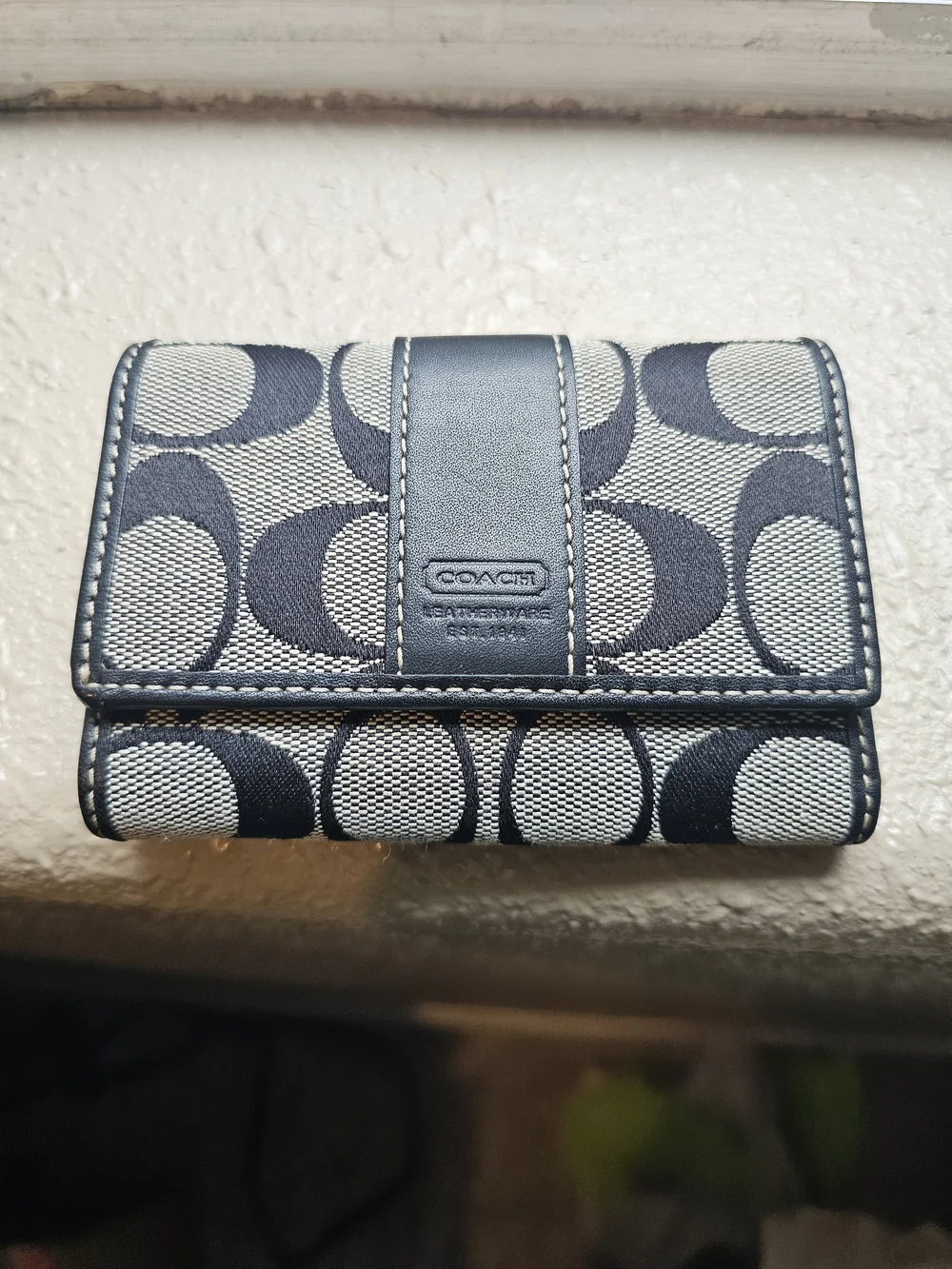 Coach Signature Canvas Compact Wallet in Navy